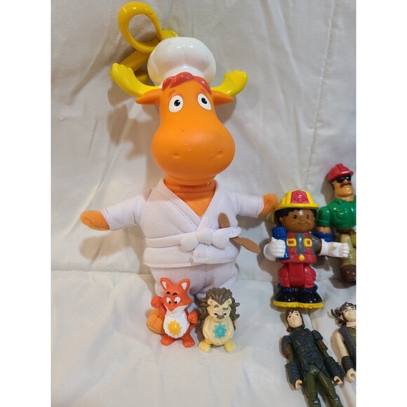 Small Assorted Toy Lot - Picture 2 of 6